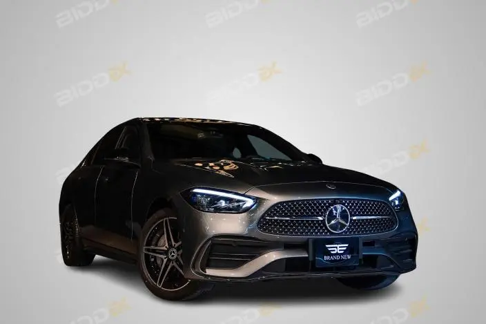 مرسيدس بنز C 200 موديل 2026
